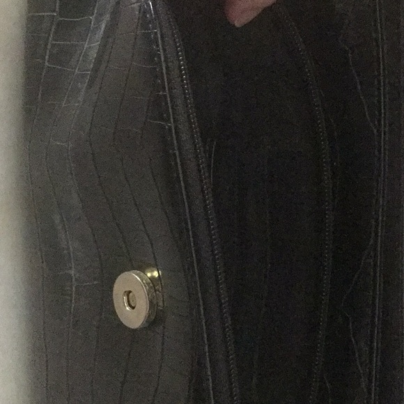 Jones New York dark navy purse - Picture 7 of 8